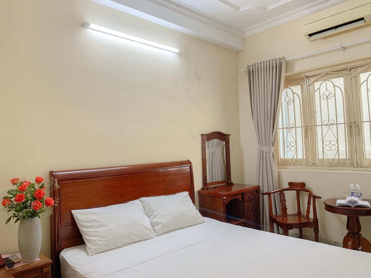 Hotel Red Sun Airport Saigon