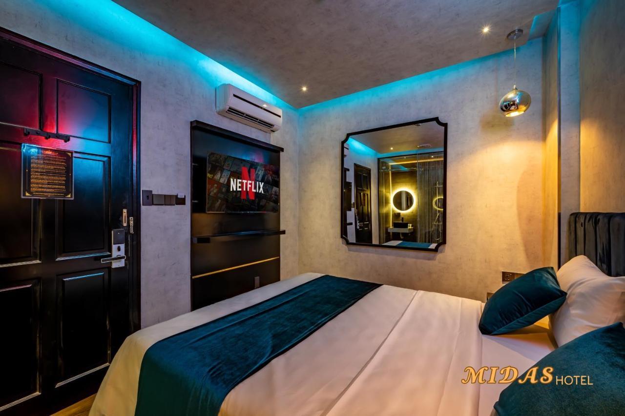 Midas 4*