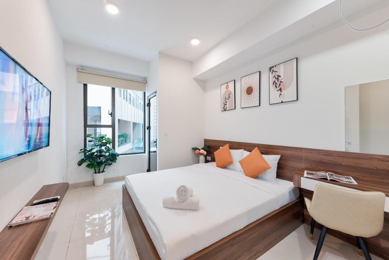 April TP. Hồ Chí Minh