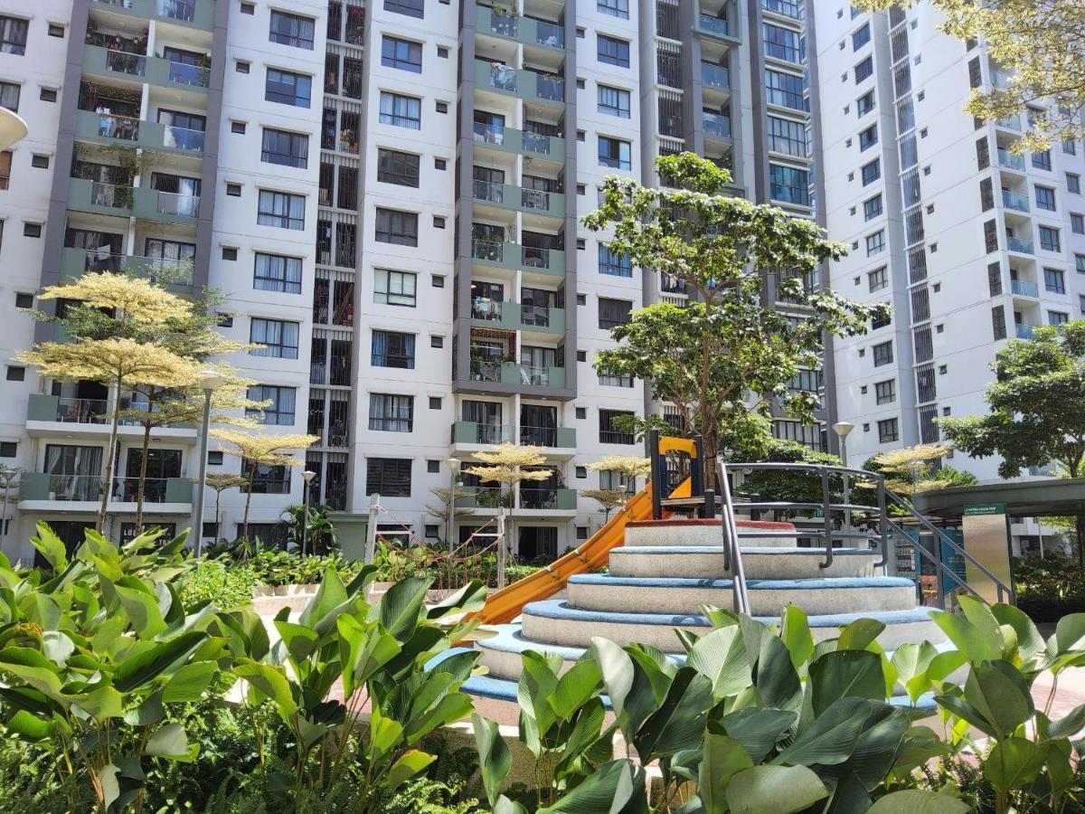 Apartment Cua Phuong_can Ho 2pn Canh Aeon Ho Chi Minh City