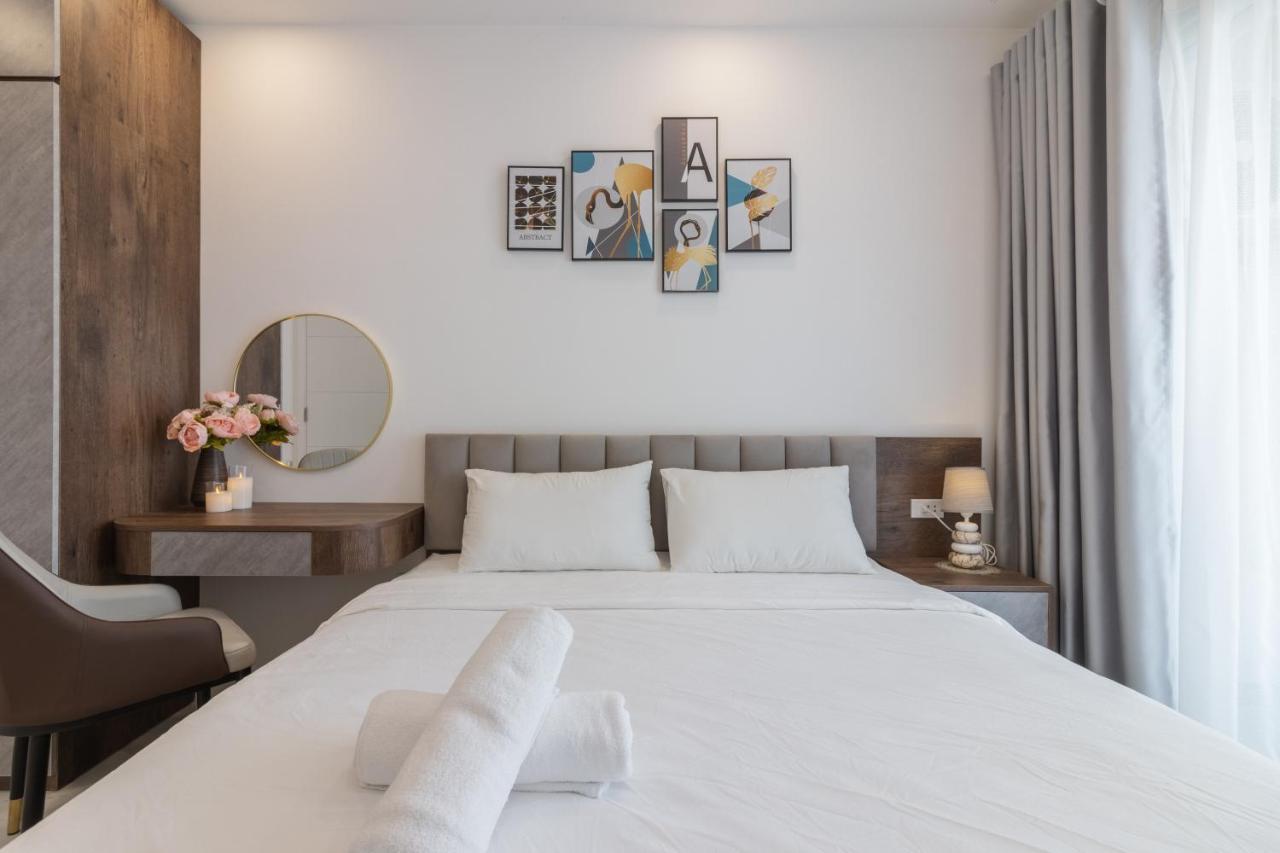 Big Promo 20% Luxury 2br - Skyline View- Hot * Ho Chi Minh City