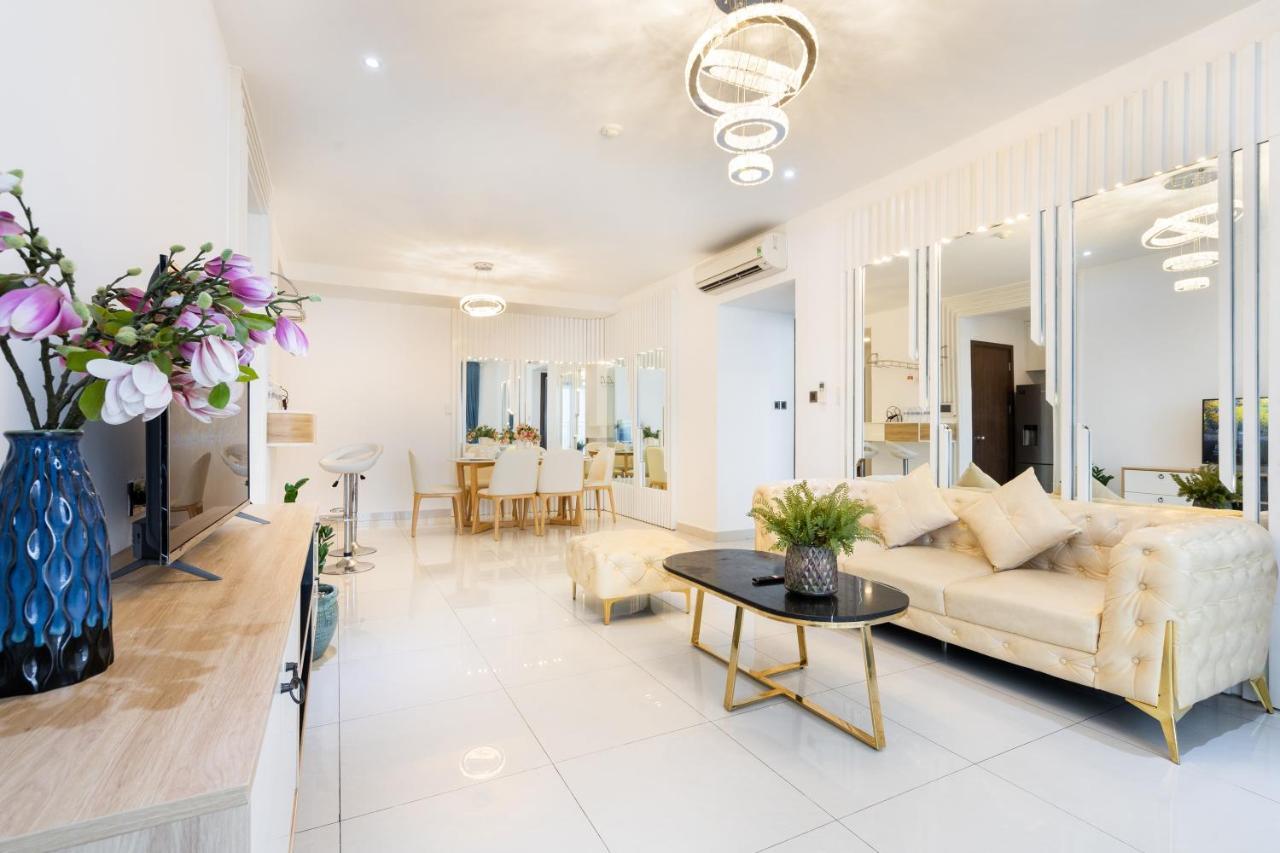 Saigon Royal 3 Bedrooms 4 Beds For 30 Nights Above Ho Chi Minh City