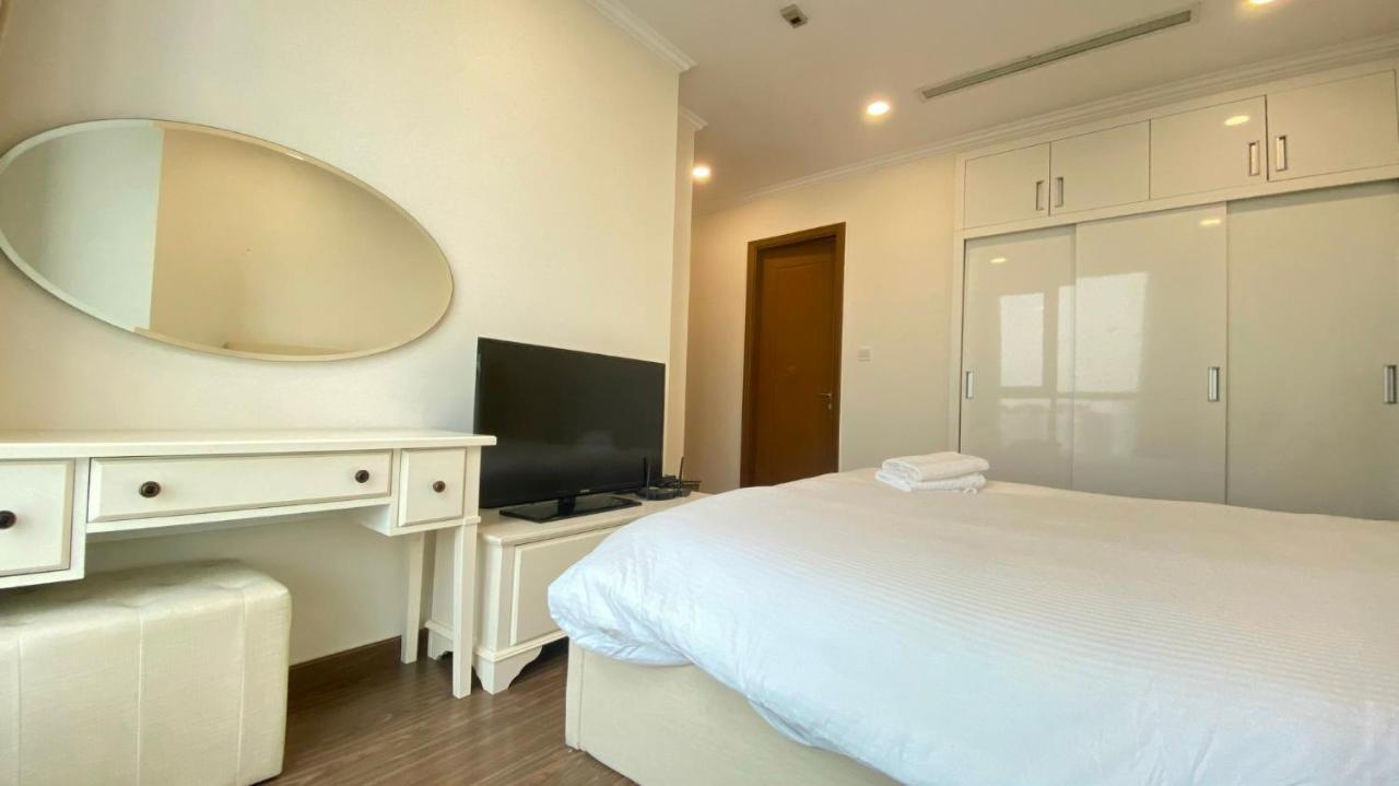 Vinhomes Park - Luxury 1,2,3,4 Bedroom - Khu Do Thi Ven Song Dep Nhat Tp Hcm *