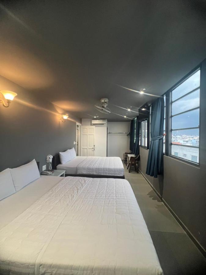 Hotel Dong Nhu *
