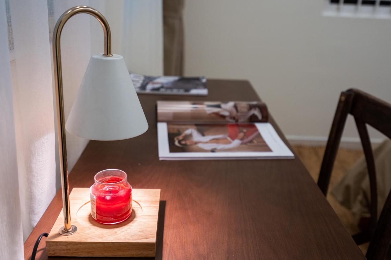 Bed & Breakfast Tropical Vibes Homestay Ho Chi Minh City