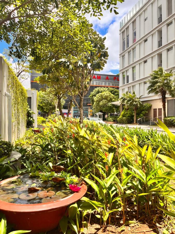 Kirakuan Chill 2br Pool/gym Apartment Ho Chi Minh City