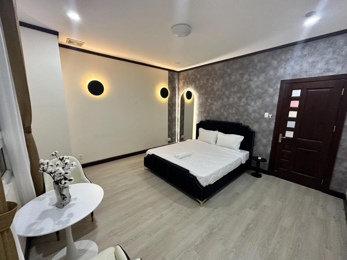 Penthouse Paradise 86 -rooftop Pool Private 100% Ho Chi Minh City