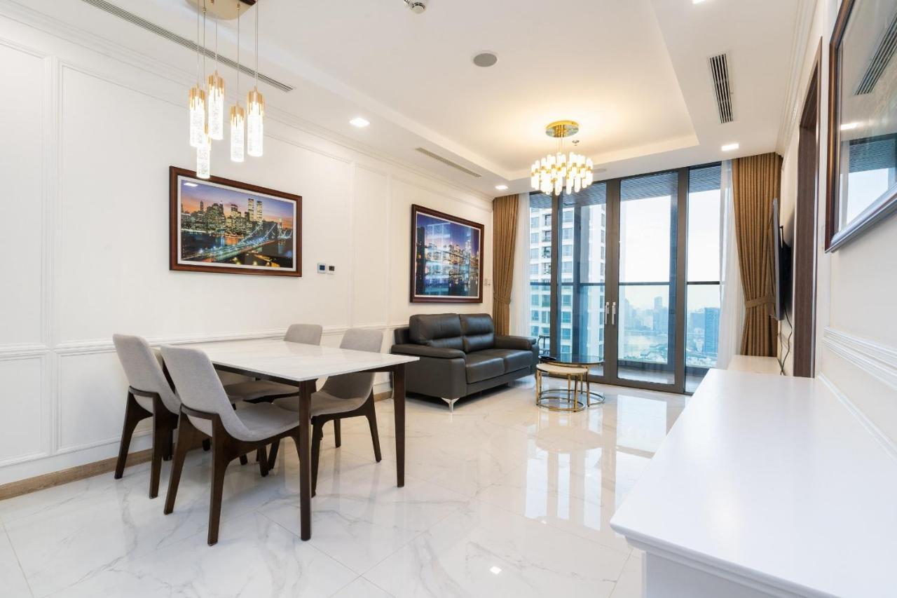 Vinhomes Park Unique Condotel * Ho Chi Minh City
