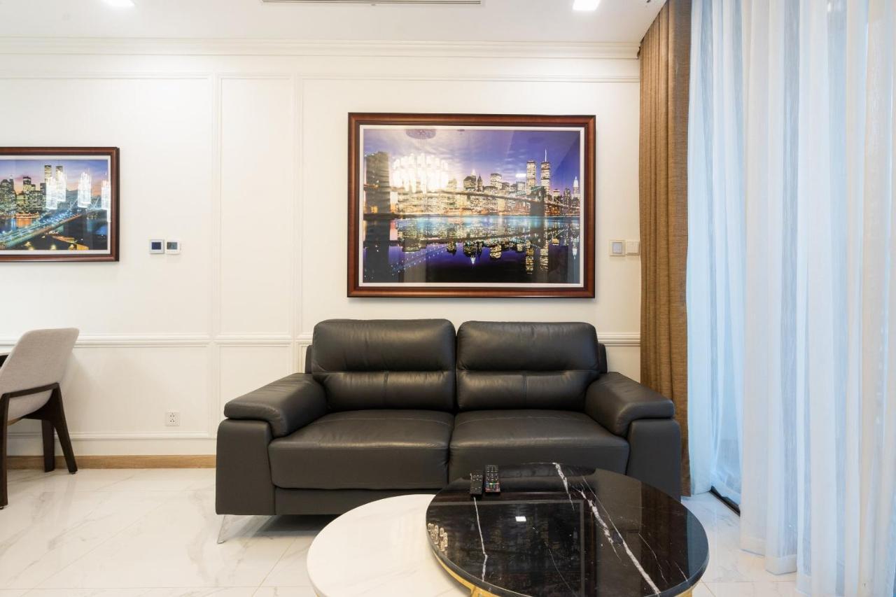Apartment Vinhomes Park Unique Condotel *