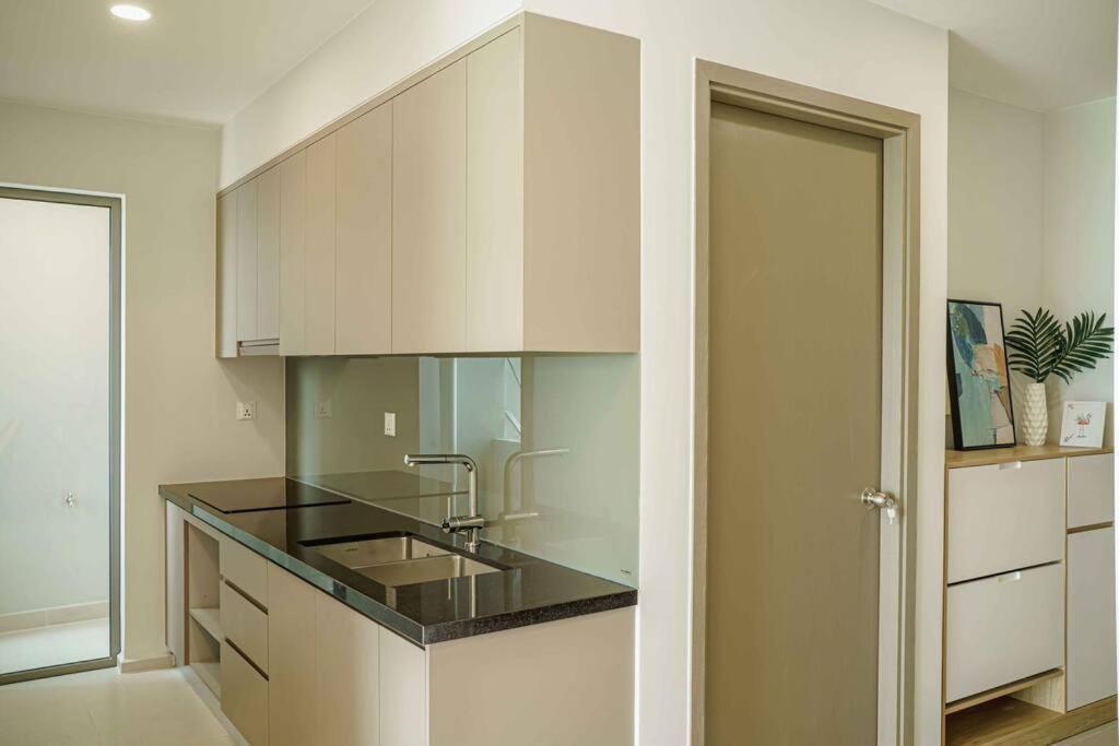 Apartment Westgate Apartment- 2n House