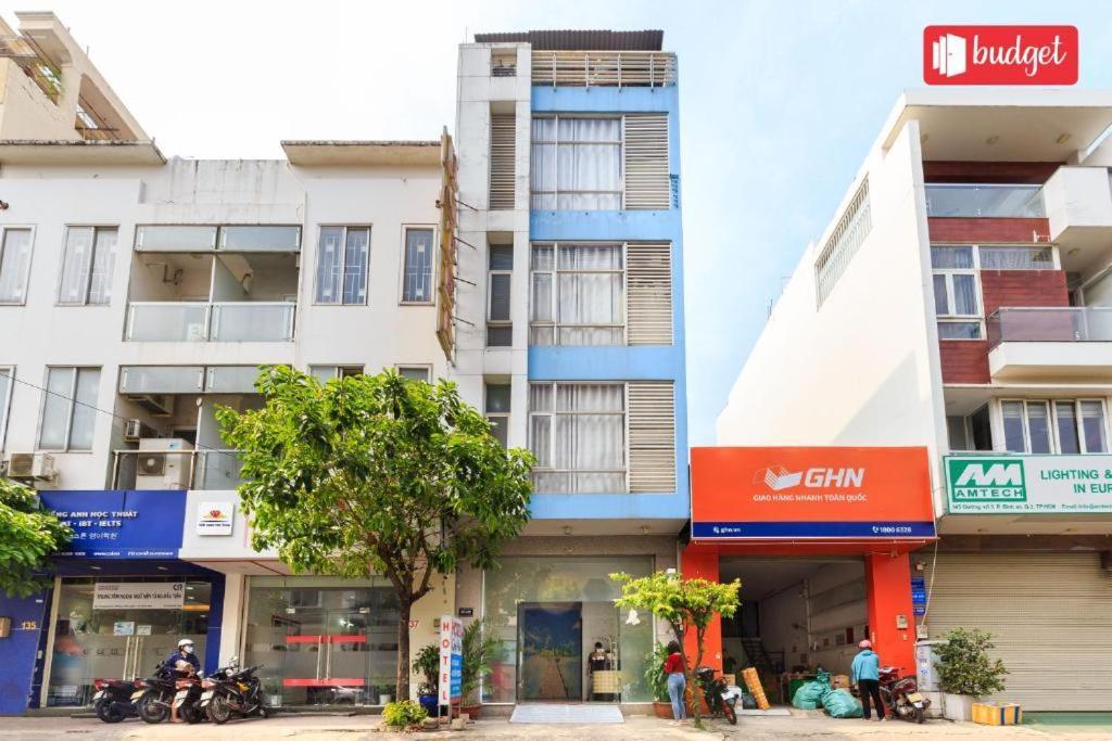 Hotel Quy Phuc *