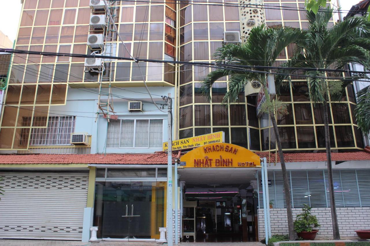 Nhat Binh * Bandar Ho Chi Minh
