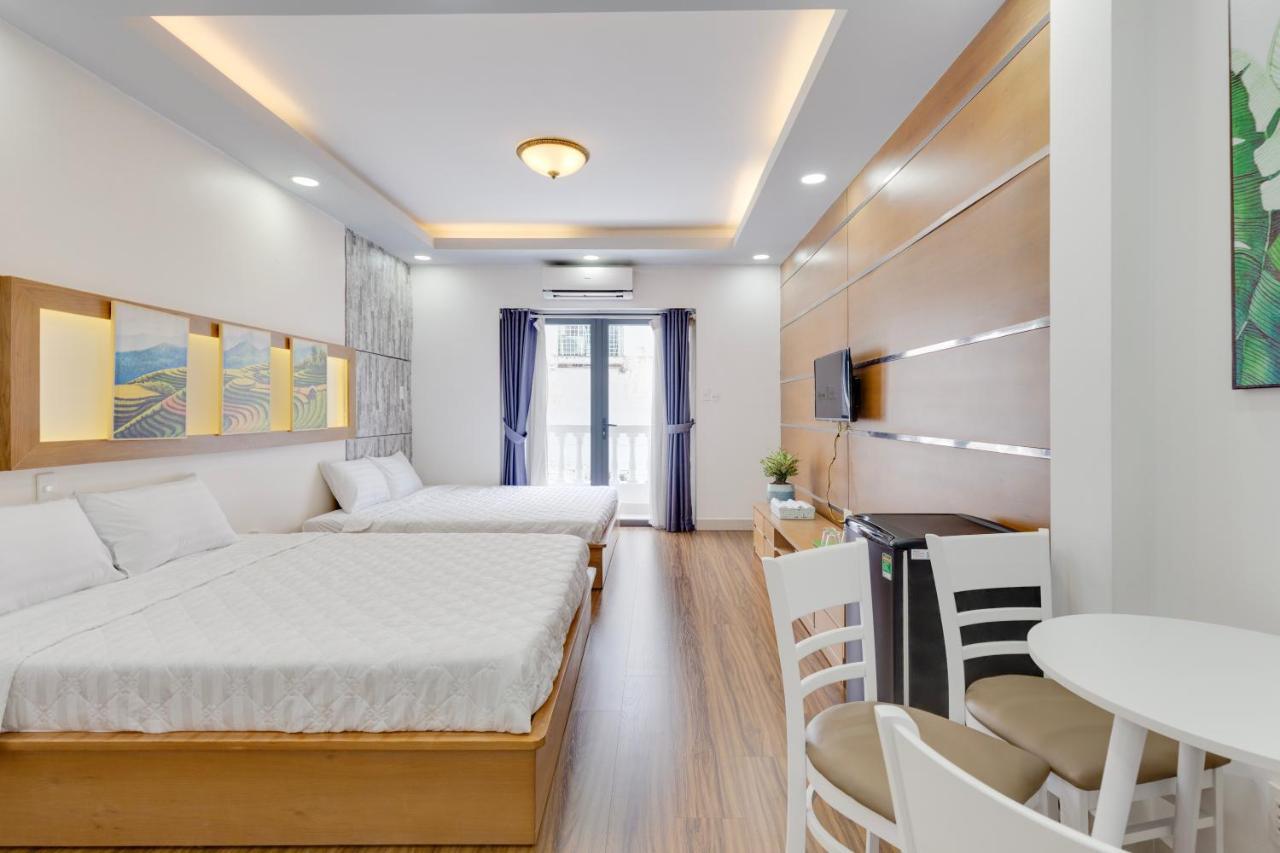 Hostel Saigon Authentic Hostel: Rooftop Retreat With Culinary Experiences