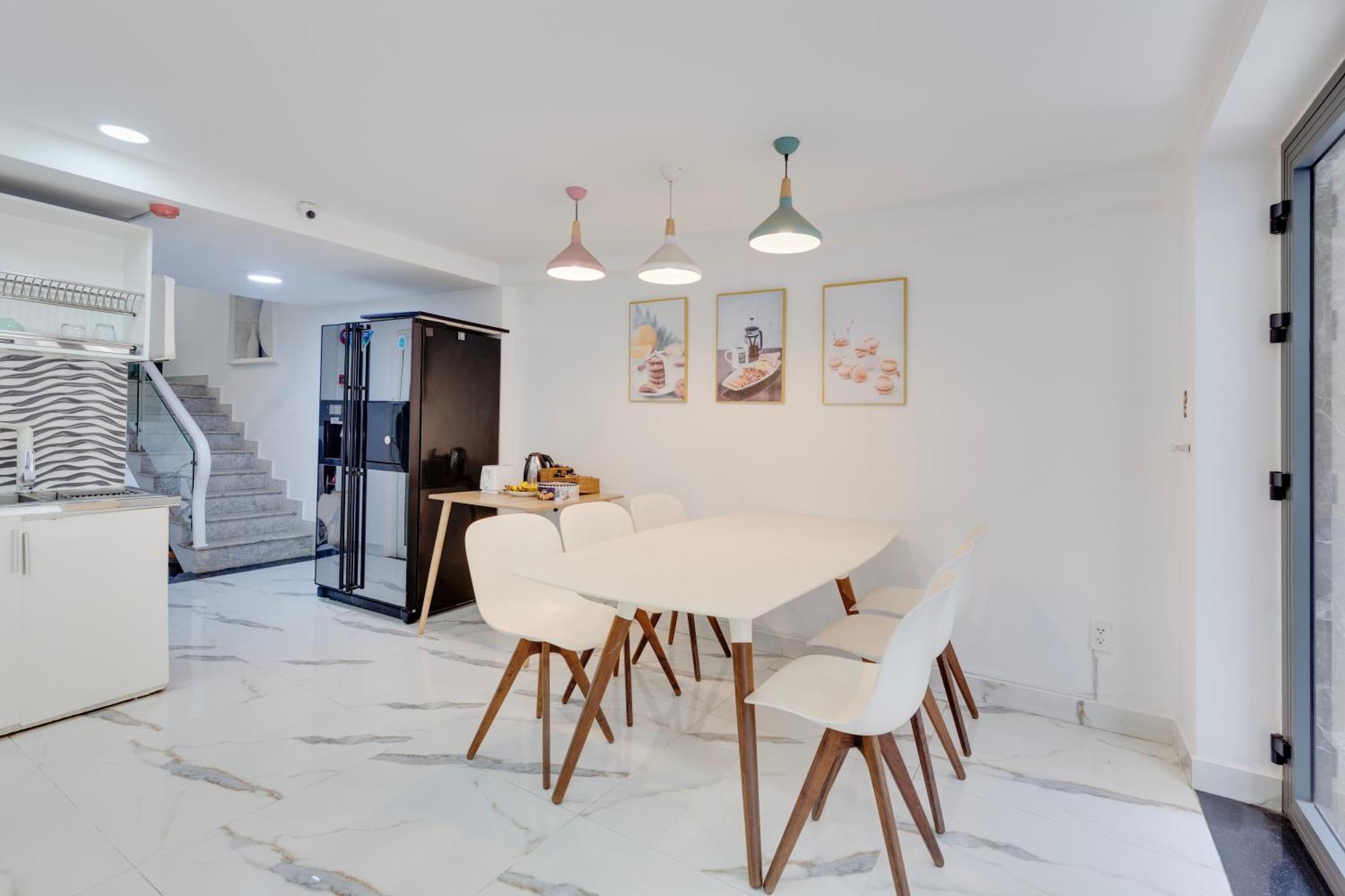 Saigon Authentic Hostel: Rooftop Retreat With Culinary Experiences *