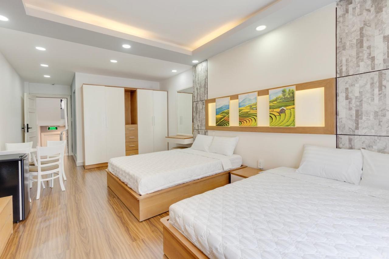Saigon Authentic Hostel: Rooftop Retreat With Culinary Experiences Hostel *