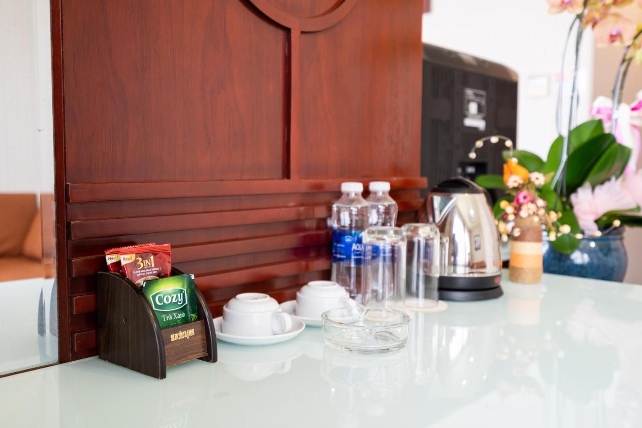 Hotel Lucasta Saigon 3*