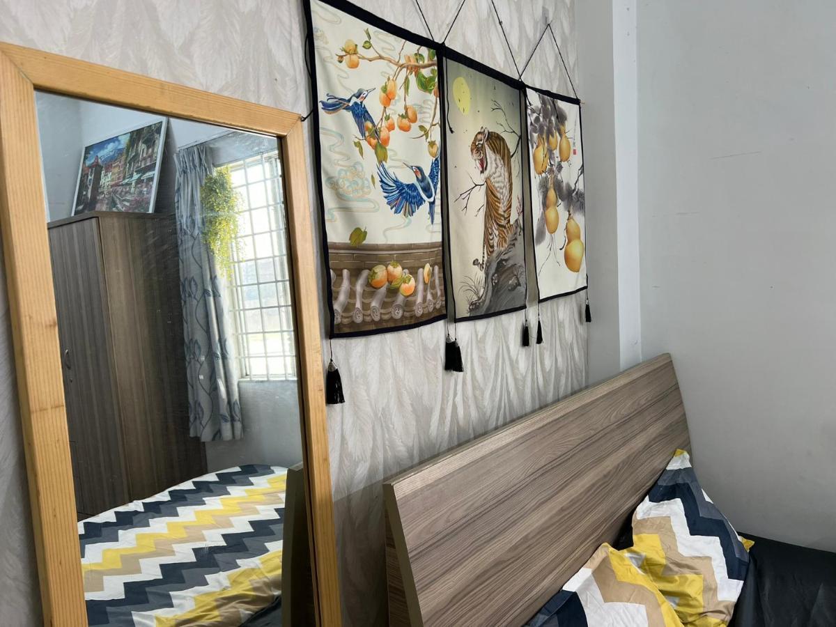 Wasabi Private R101 -cheap & Saigon Bed & Breakfast *
