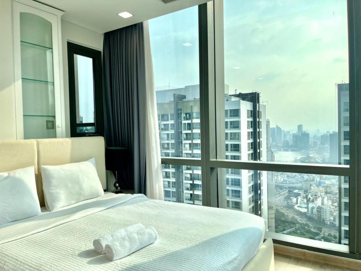 Luxury Vinhomes Park - Thamin Homes Ho Chi Minh City
