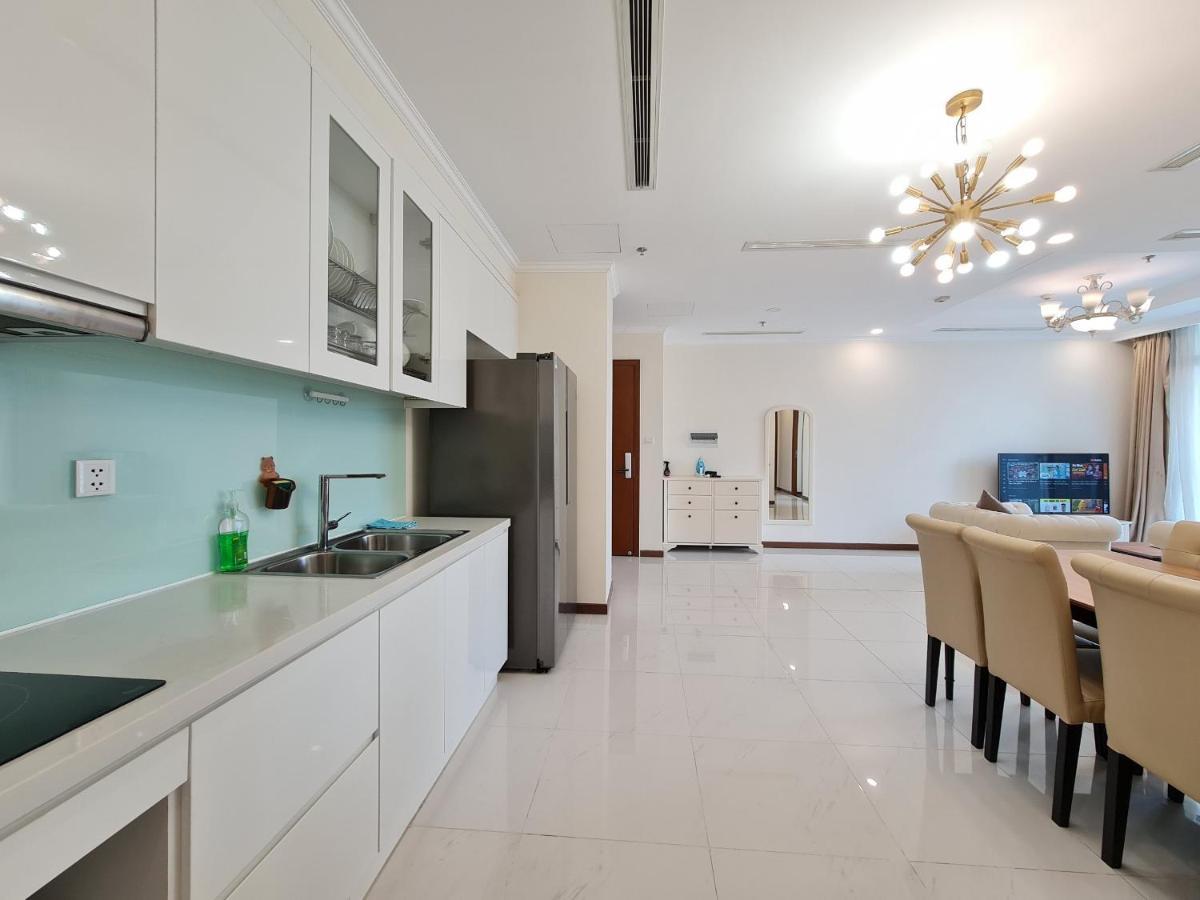 Luxury Vinhomes Park - Thamin Homes Apartment
