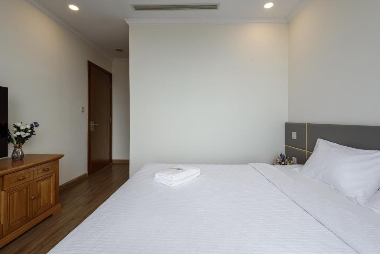 Apartment Luxury Vinhomes Park - Thamin Homes