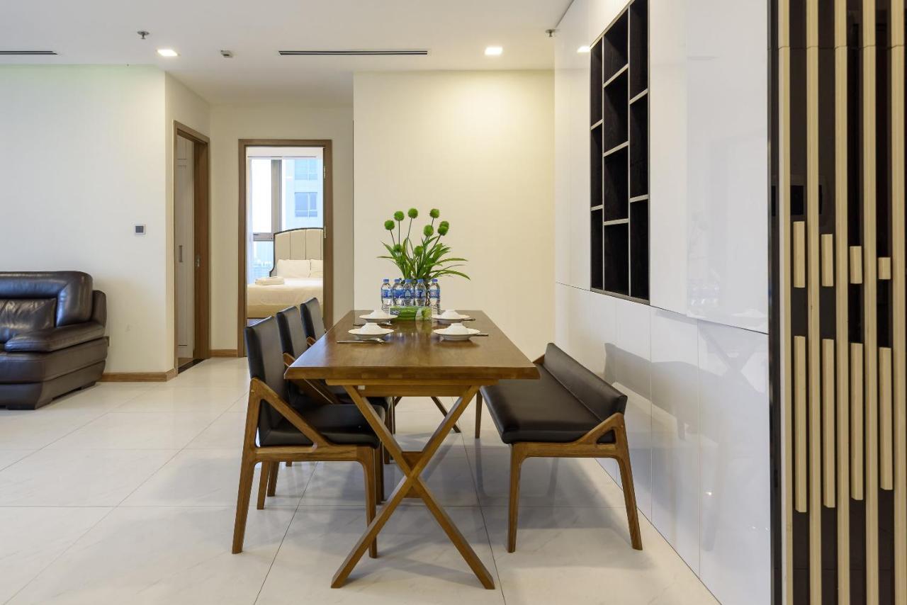Luxury Vinhomes Park - Thamin Homes Apartment *