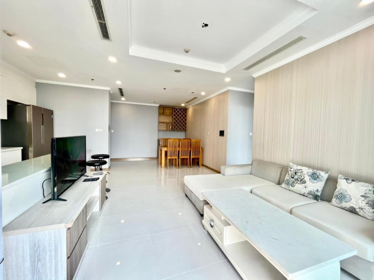 Apartment Luxury Vinhomes Park - Thamin Homes