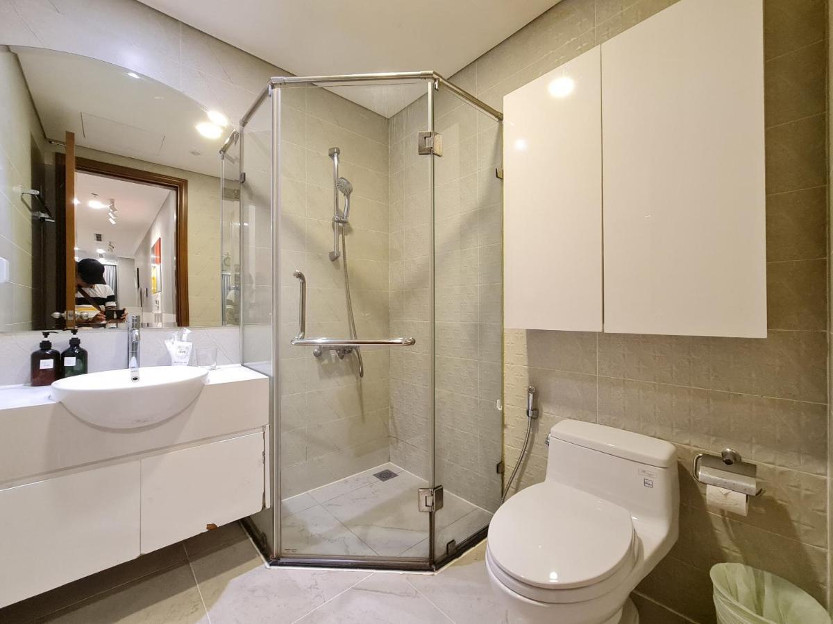 Luxury Vinhomes Park - Thamin Homes Apartment