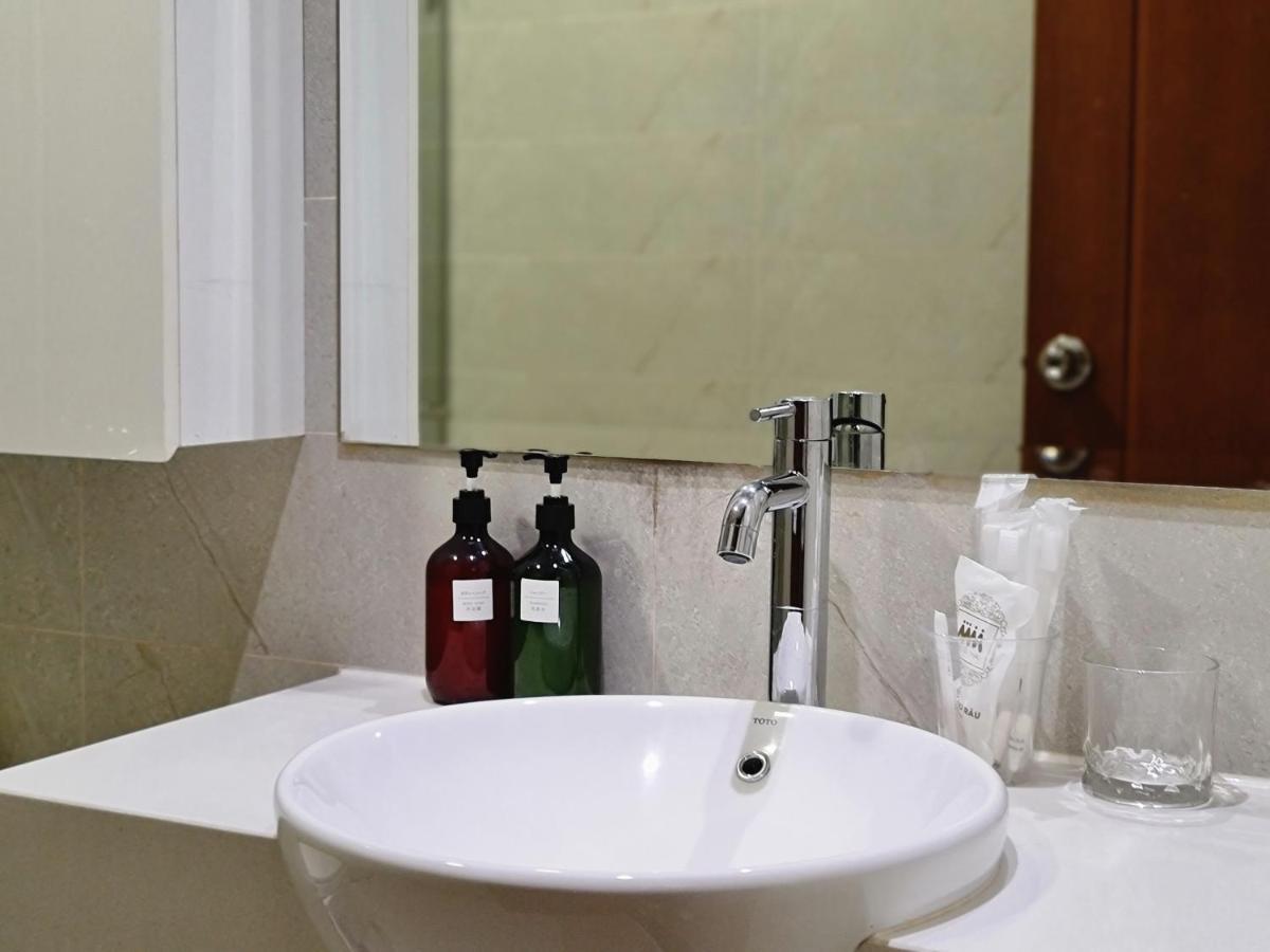 Luxury Vinhomes Park - Thamin Homes * Ho Chi Minh City