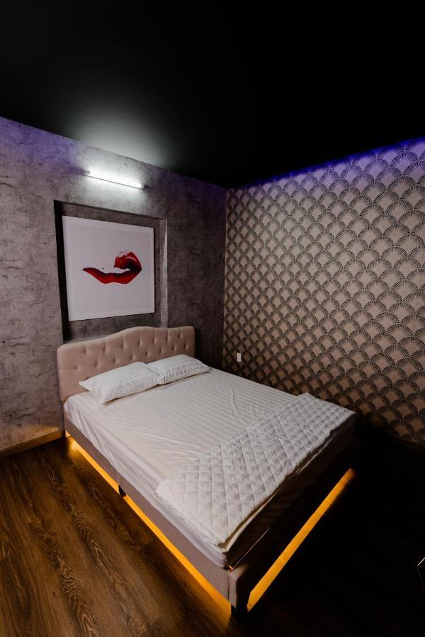 Love hotel Viking *