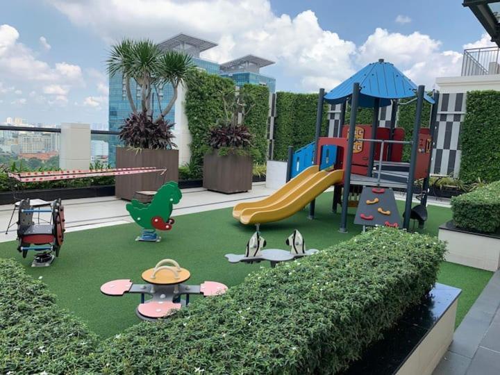 Apartment Ho Cao Cap Tai Trung Tam Quan 1