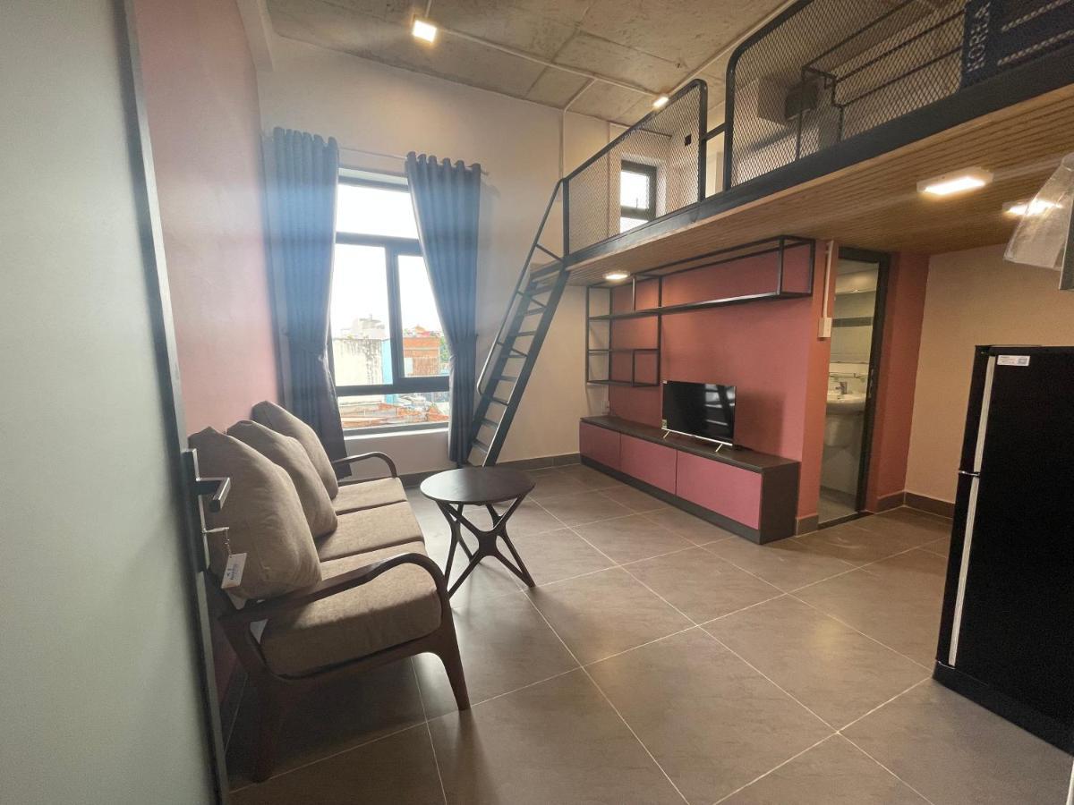 Apartment Art House Big Windowns By Nha Tui Share *