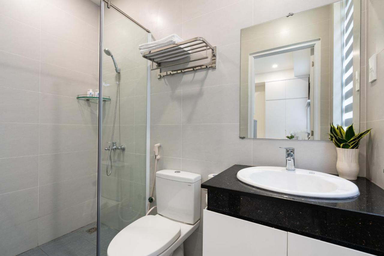 F-apartment