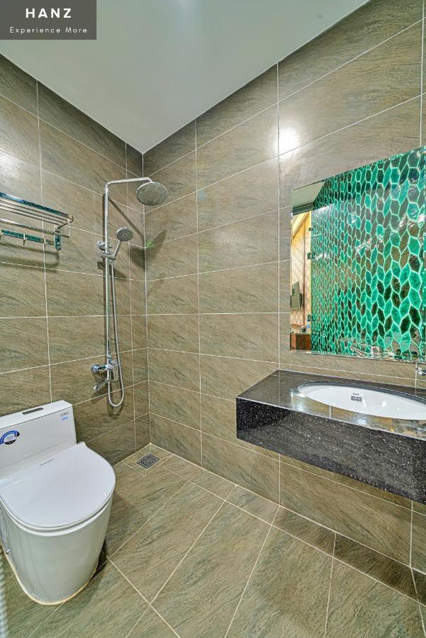 Hanz T68 Hotel 3*