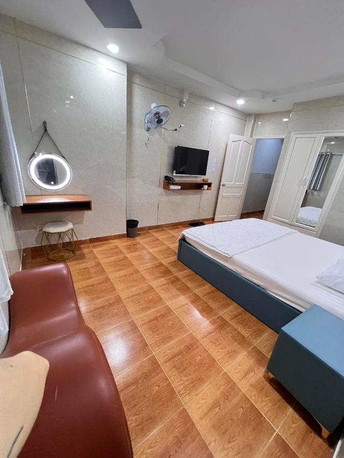 Khach San Thanh Hotel Ho Chi Minh City
