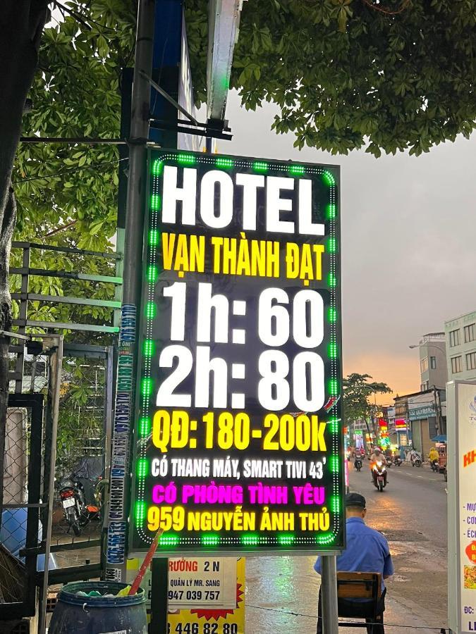 Khach San Thanh Ho Chi Minh City