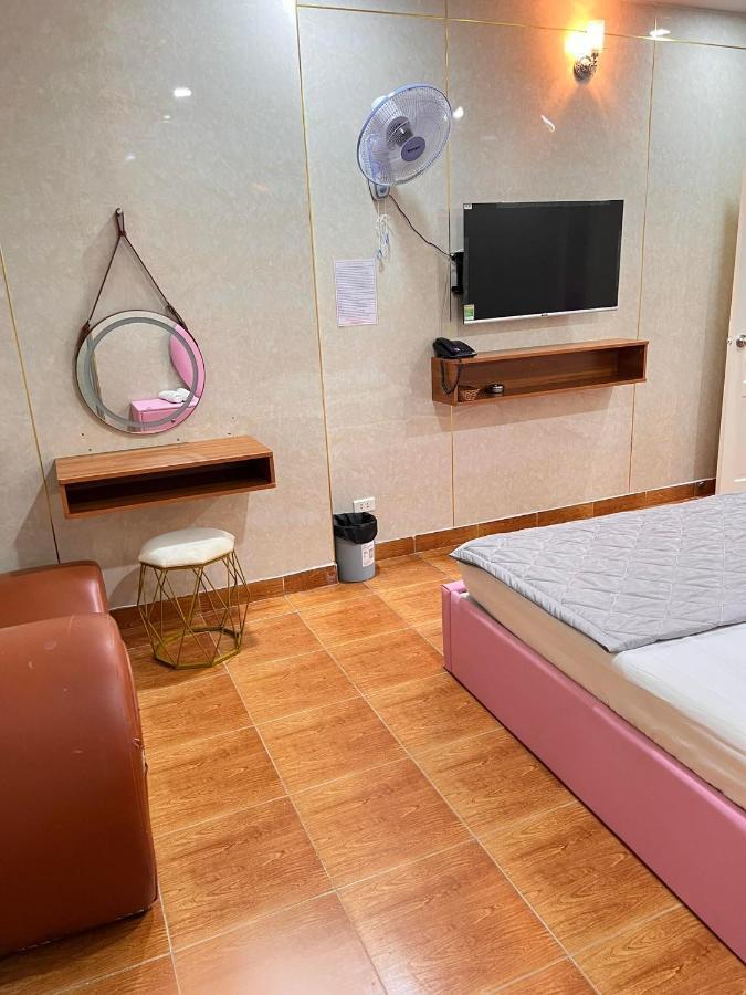 Hotel Khach San Thanh *