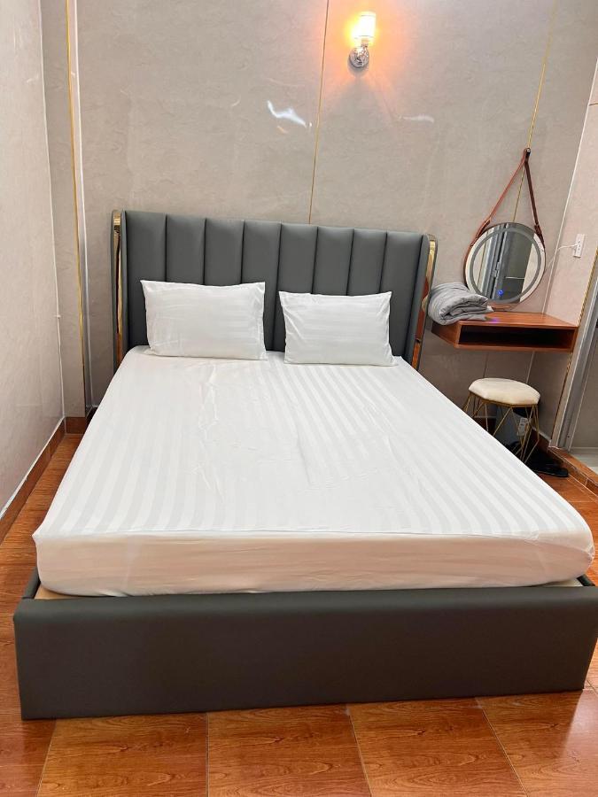 Hotel Khach San Thanh *