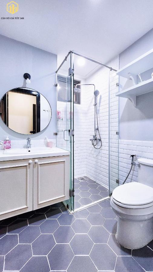Apartment The Gold View D4- 2br 2wc, Balcony -luxurious - Canhogiatot24h *