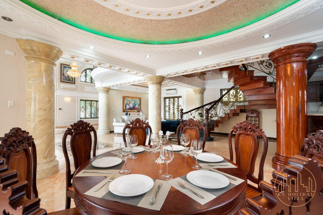 Kn Palace - Venuestay Villa *