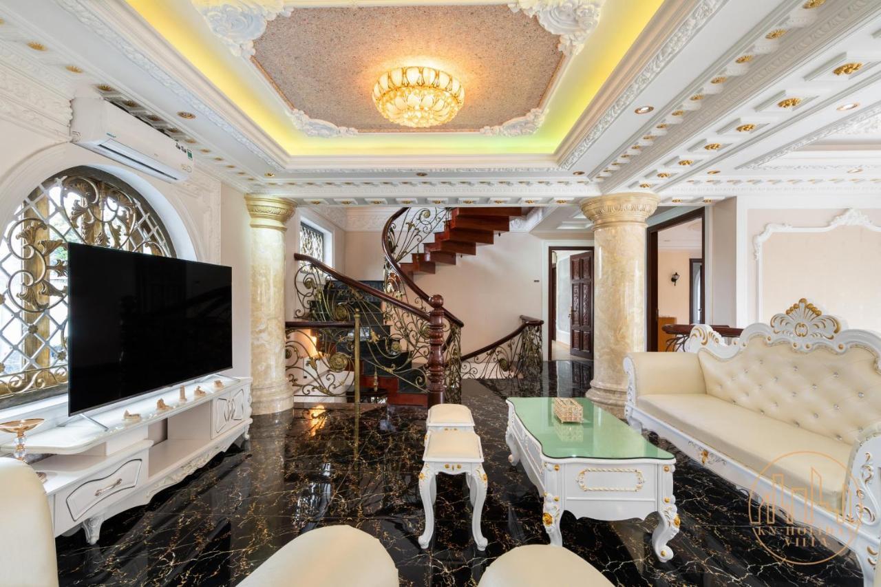 Kn Palace - Venuestay Villa *