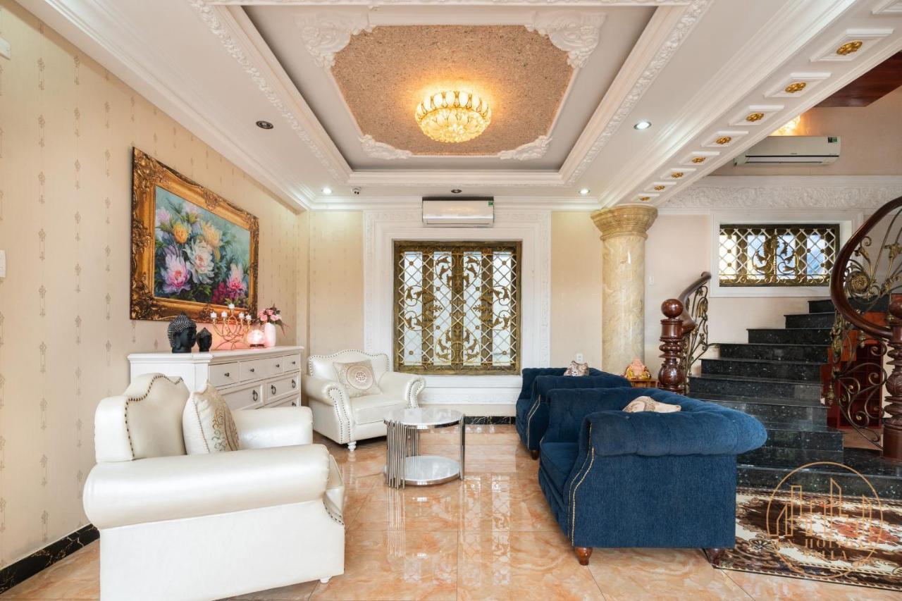 Villa Kn Palace - Venuestay