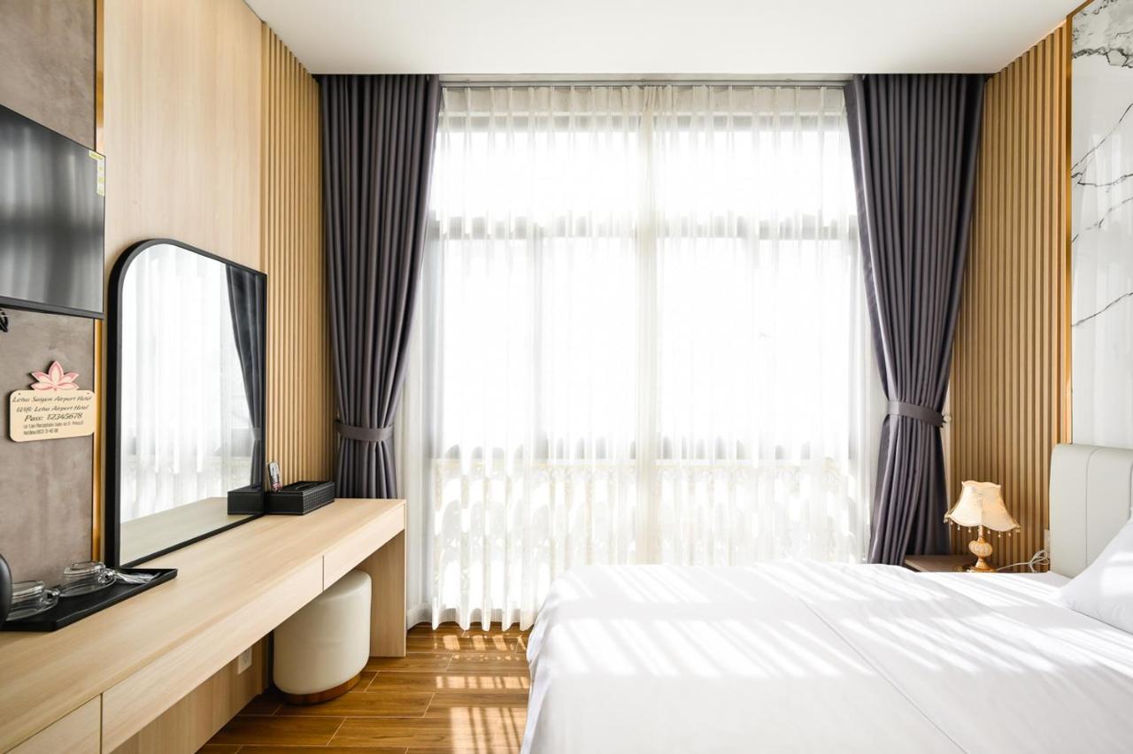 Lotus Airport Saigon Hotel 3*
