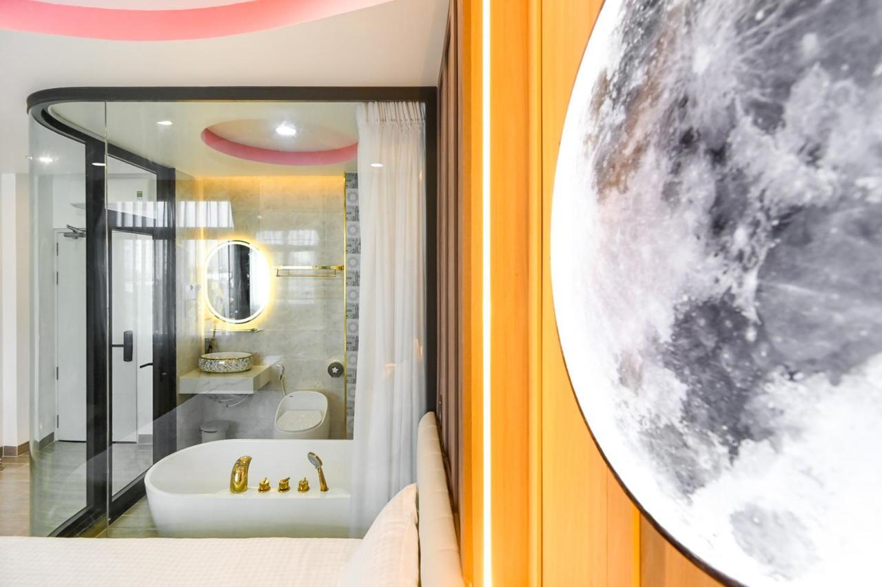 Hotel Lotus Airport Saigon 3*