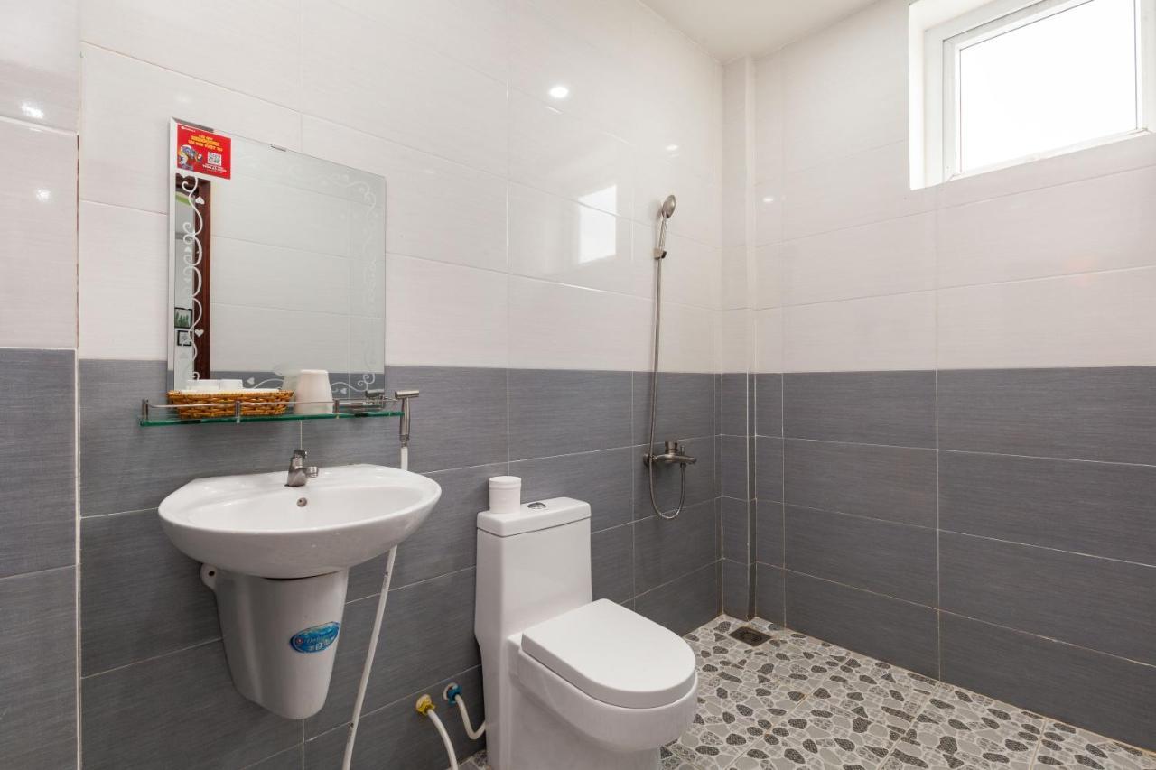Hotel Luxury Vuon Lai Ho Chi Minh City