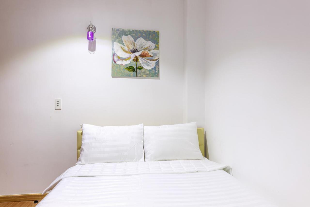 Hotel Venus & Massage - Bui Vien Walking Street 3*