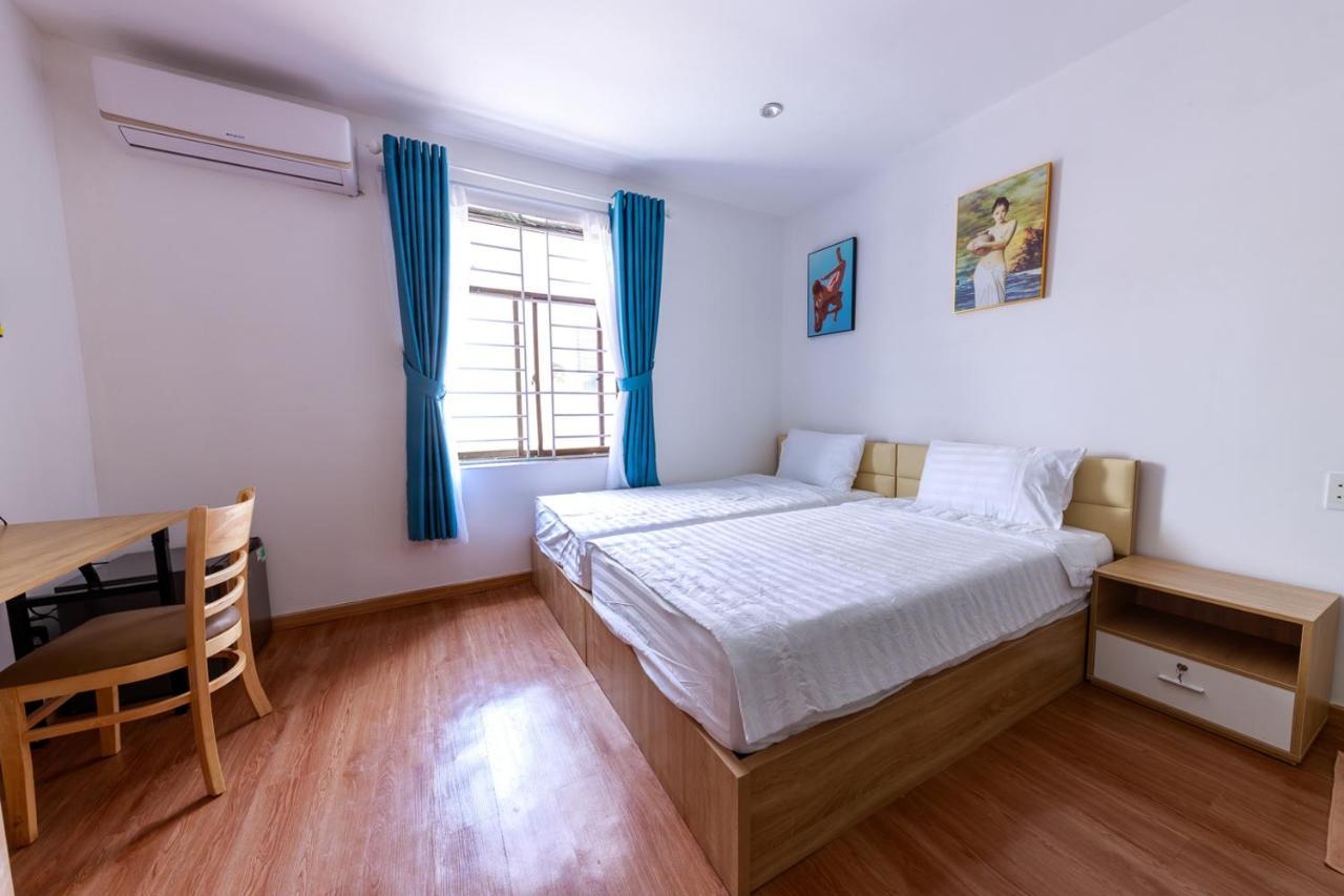 Venus & Massage - Bui Vien Walking Street 3*