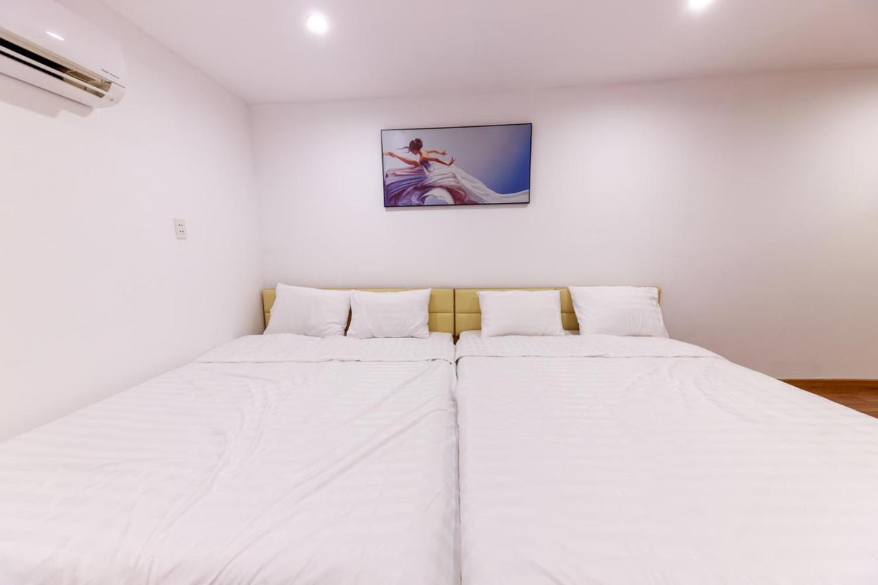 Venus & Massage - Bui Vien Walking Street 3*