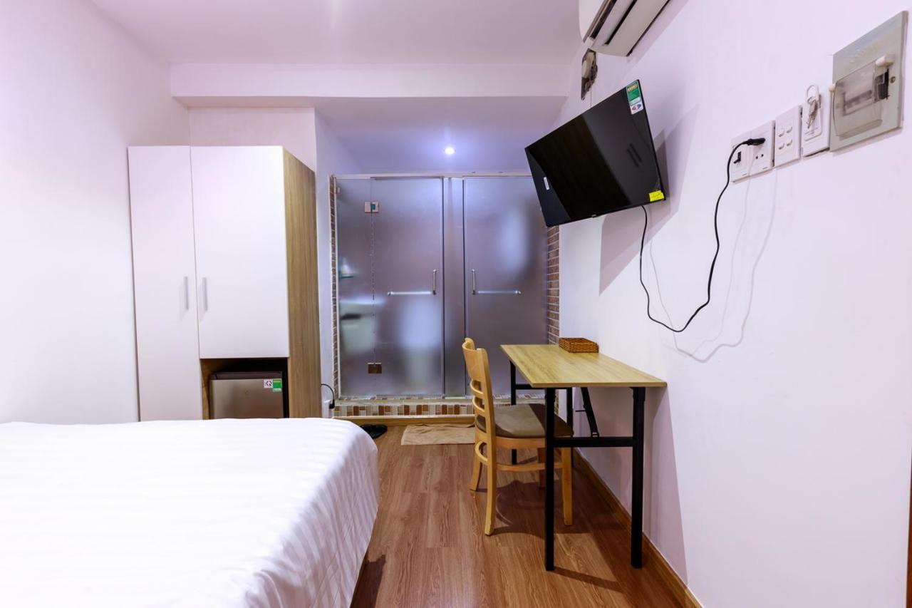 Venus & Massage - Bui Vien Walking Street Hotel 3*