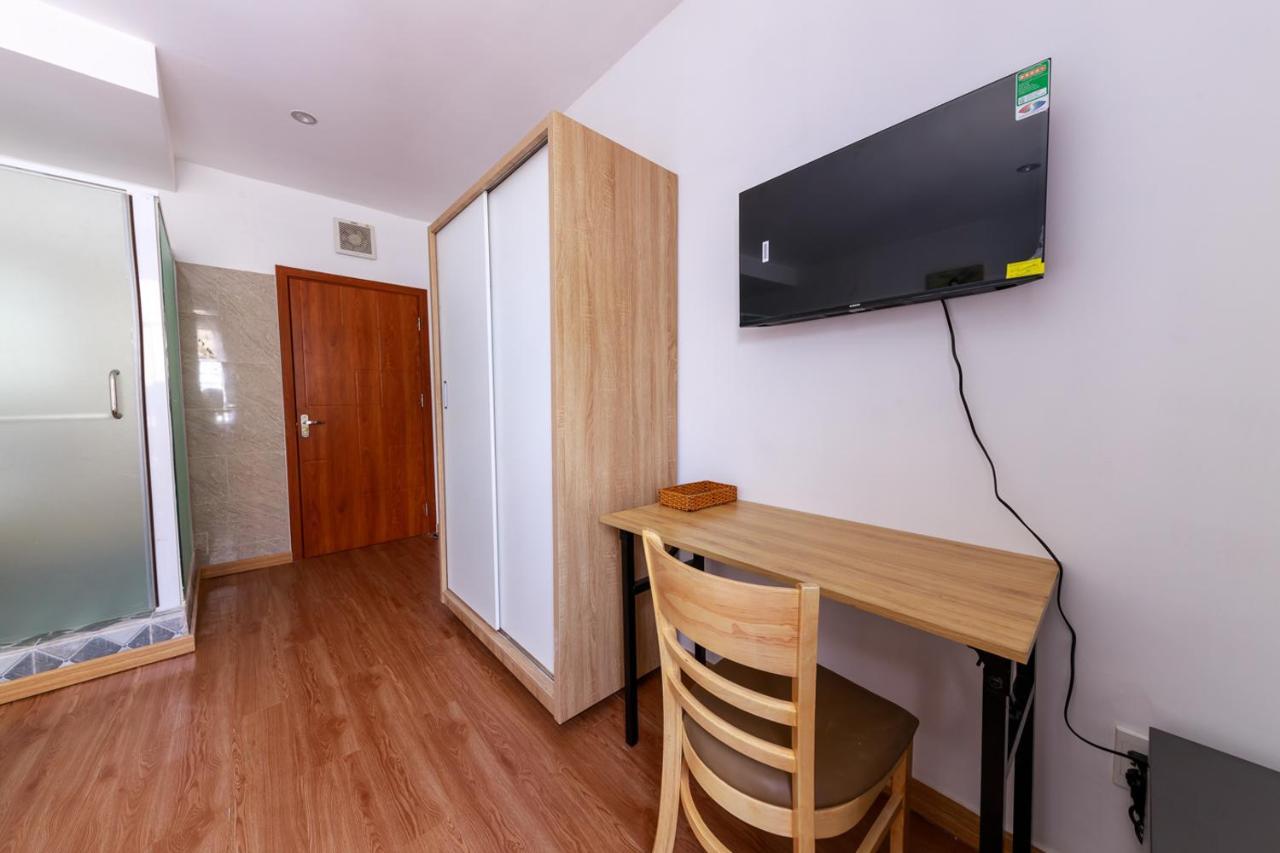 Hotel Venus & Massage - Bui Vien Walking Street 3*