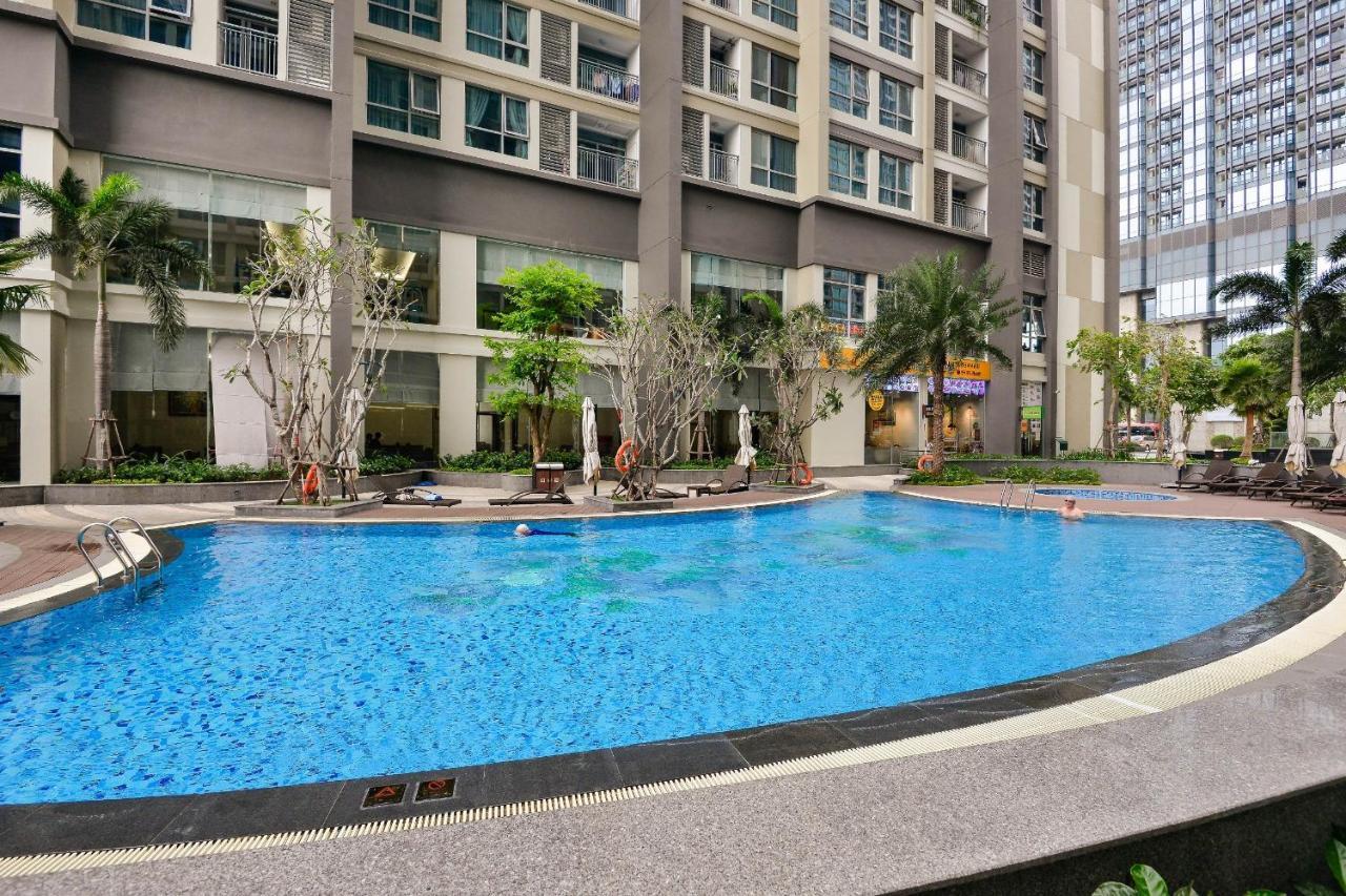 강과 시내가 한눈에 보이는 럭셔리 3br Apartment